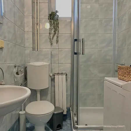 Debar Maalo 2Bdrm Apt, 2 Min Walk To City Park Skopje Exteriör bild