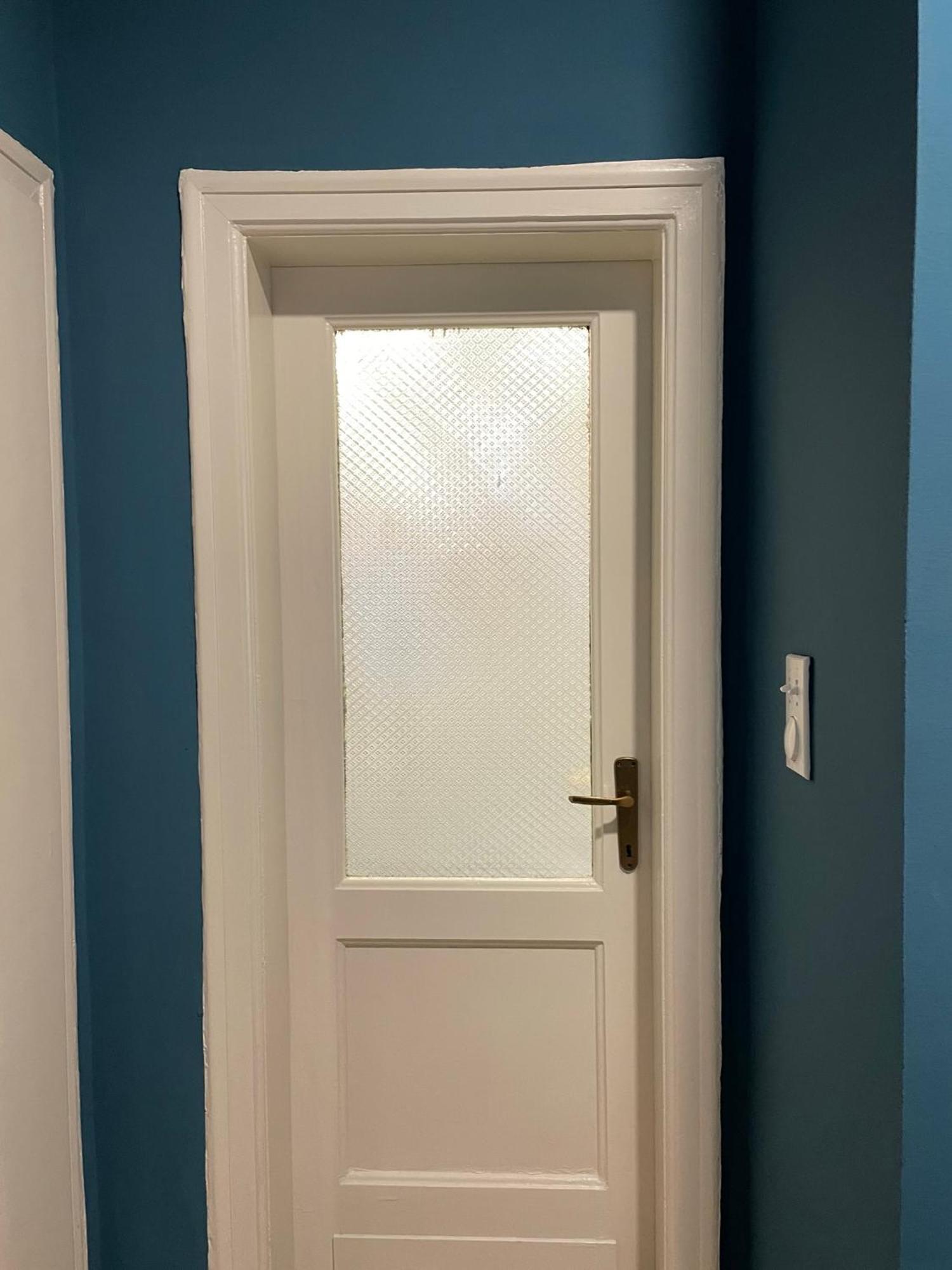 Debar Maalo 2bdrm Apt, 2 Min Walk To Park Lägenhet *