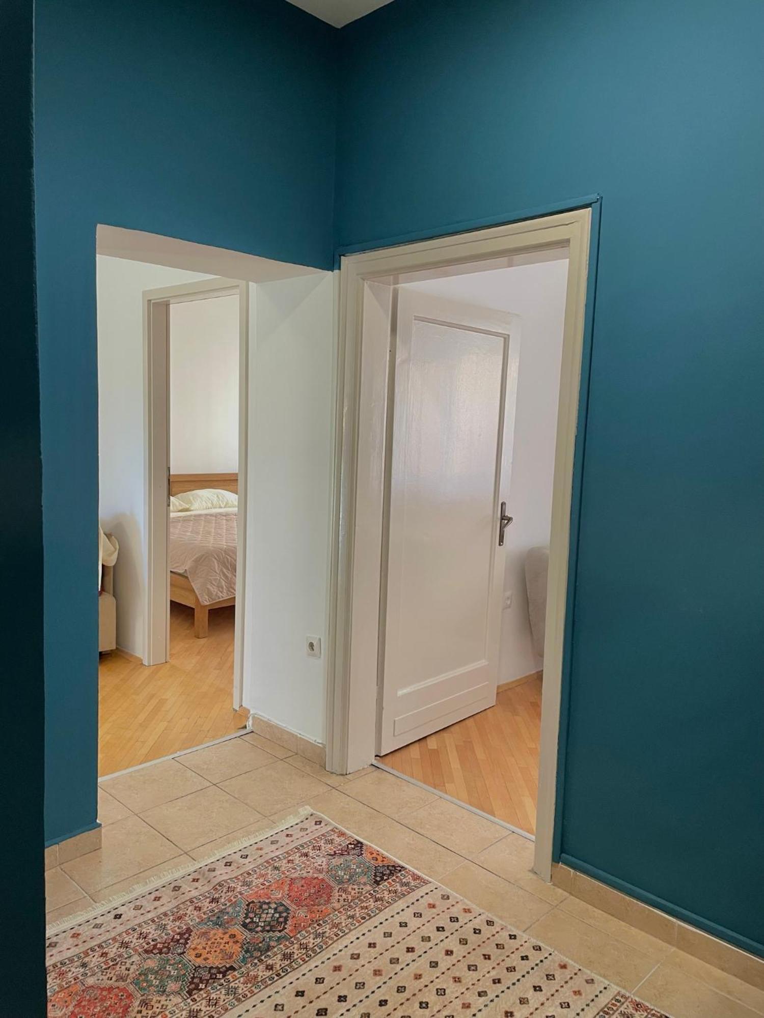 Debar Maalo 2bdrm Apt, 2 Min Walk To Park Skopje