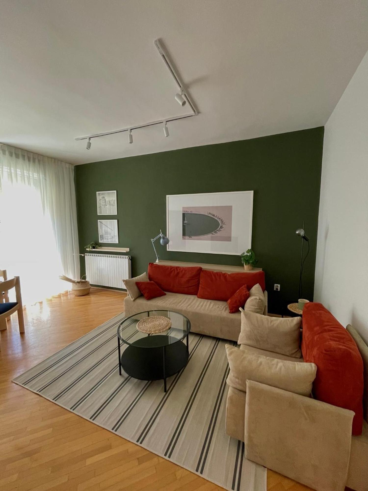 Debar Maalo 2bdrm Apt, 2 Min Walk To Park Skopje
